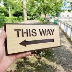 Bảng Gỗ Chỉ Dẫn In Logo Theo Yêu Cầu