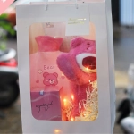 Set Quà Nước Hoa Gấu Và Túi Chườm