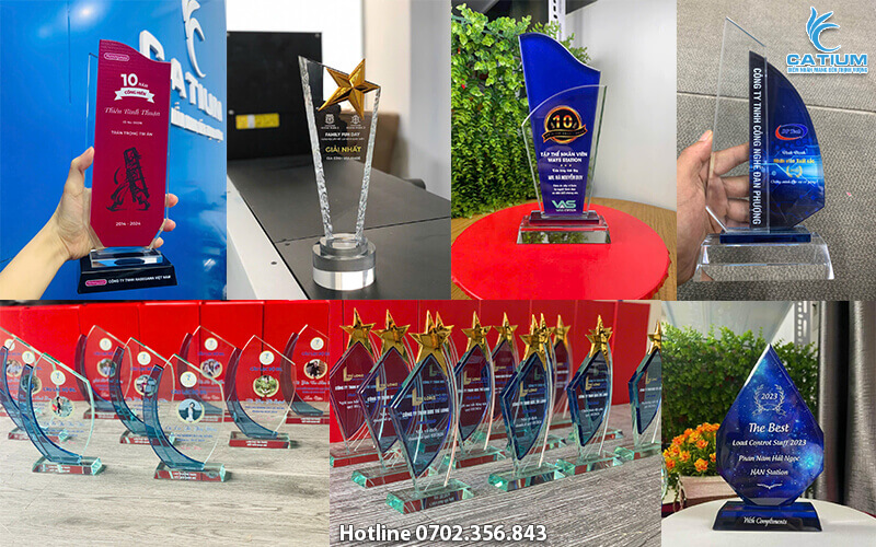 Cúp kỷ niệm chương làm quà tặng văn phòng