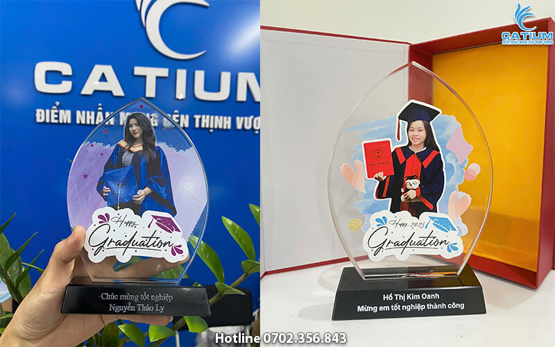 Cúp thủy tinh tốt nghiệp