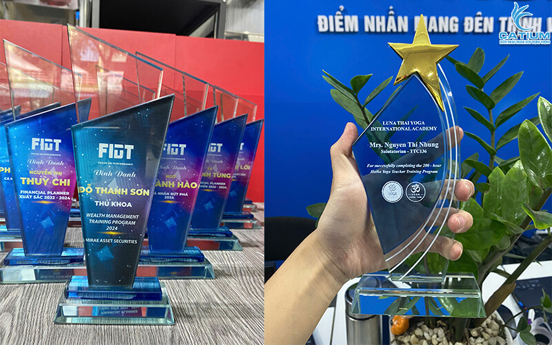 Kỷ niệm chương từ phôi thủy tinh cao cấp