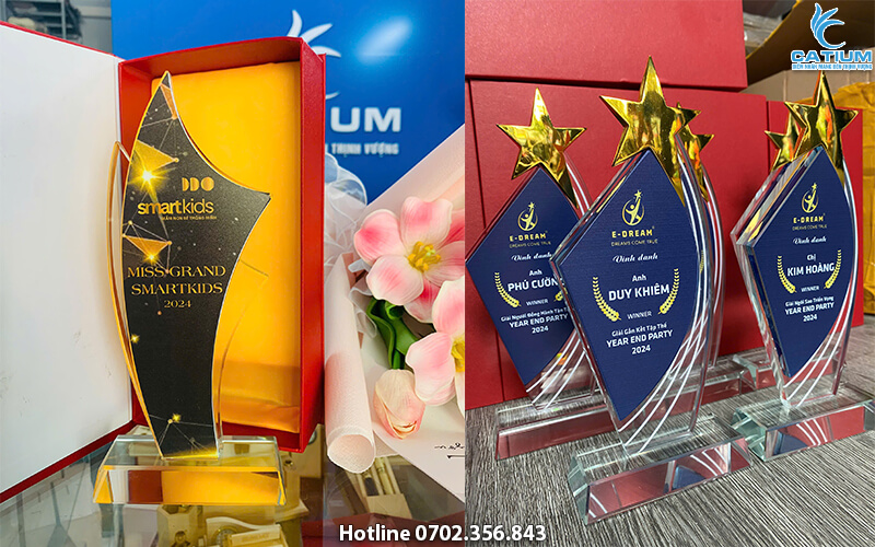 Biểu trưng thủy tinh thiết kế tinh xảo