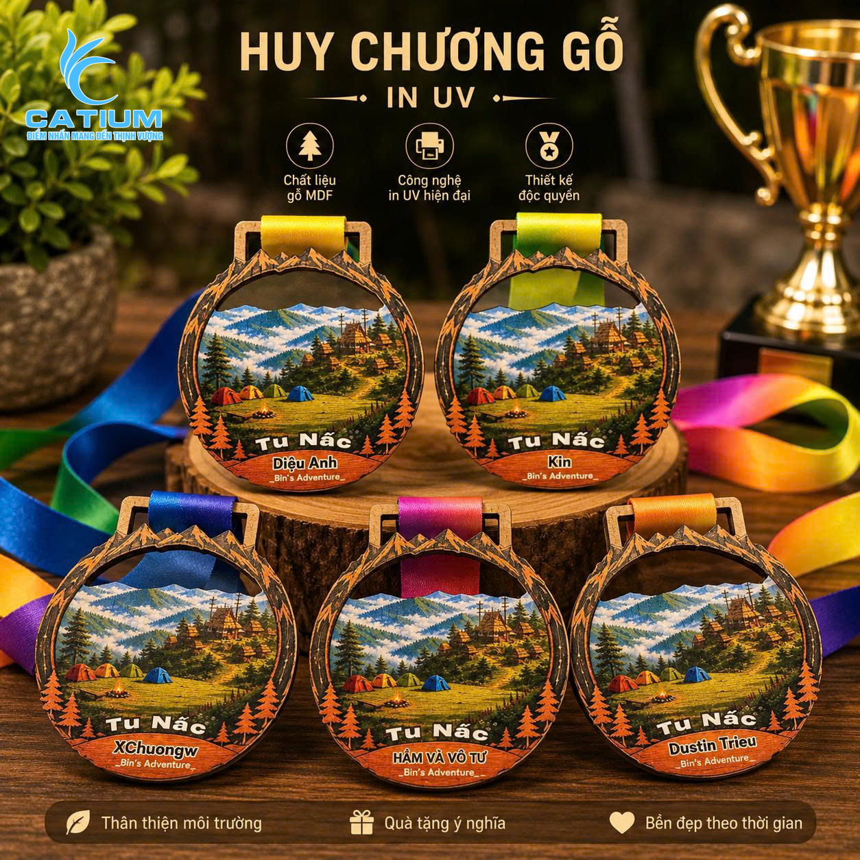 Huy chương leo núi bằng gỗ