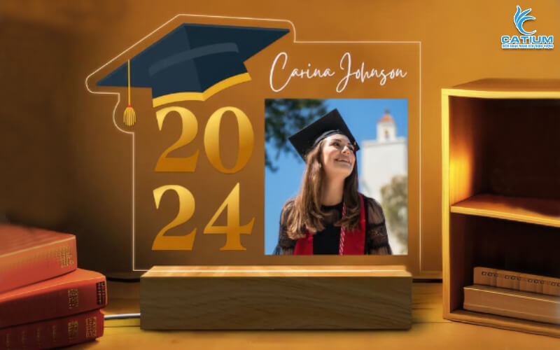 Đèn led khung mũ tốt nghiệp