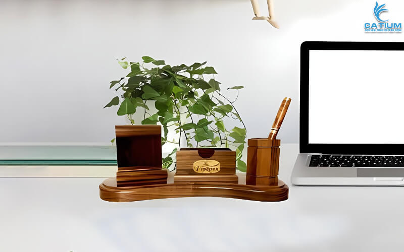 Khay đựng bút CEO tạo điểm nhấn cho không gian làm việc
