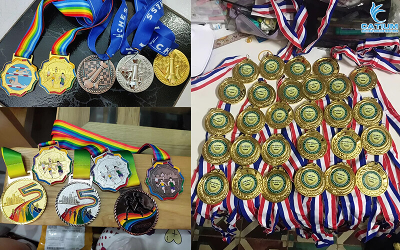 Nhận làm huy chương thể thao