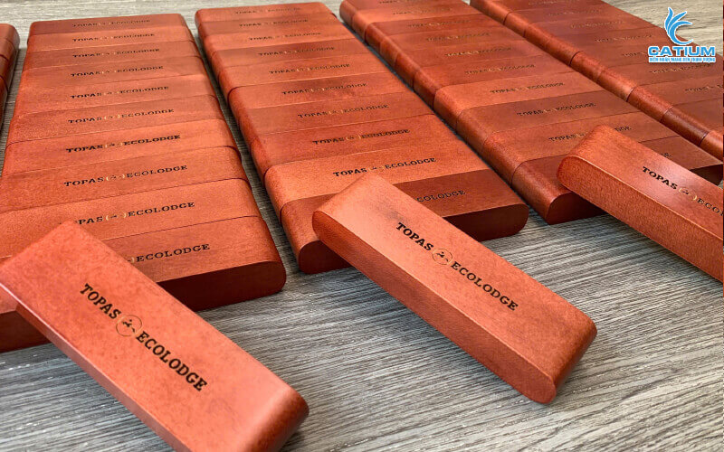 Sản xuất khay gỗ đựng card visit số lượng lớn