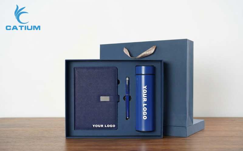 Set quà tặng sổ da, bút, bình nước in logo theo yêu cầu