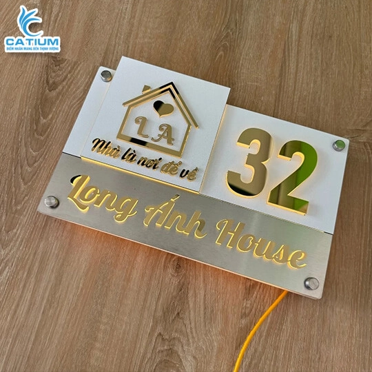 Biển Địa Chỉ Nhà Alu Trắng Có Đèn