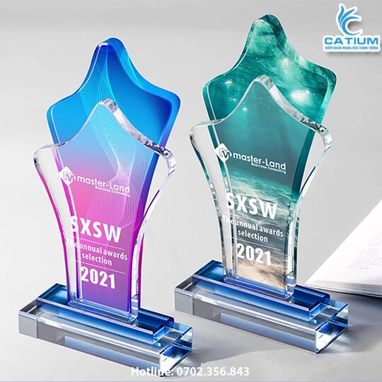 Cúp Pha Lê Trao Thưởng