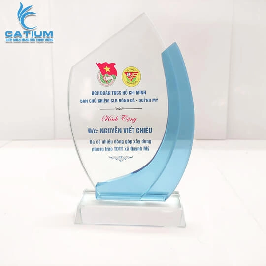 Kỷ Niệm Chương Thủy Tinh Cánh Sen