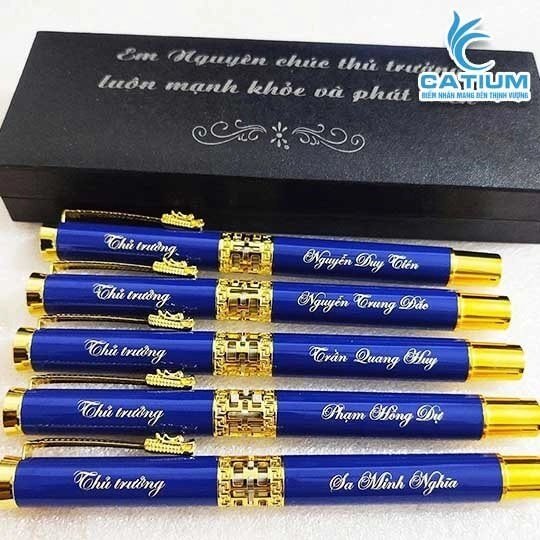 Bút Ký Kim Loại Khắc Tên