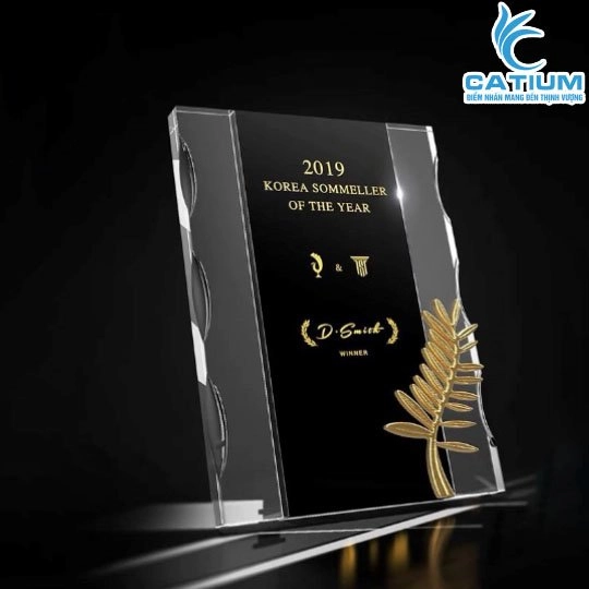 Kỷ Niệm Chương Pha Lê Chữ Nhật