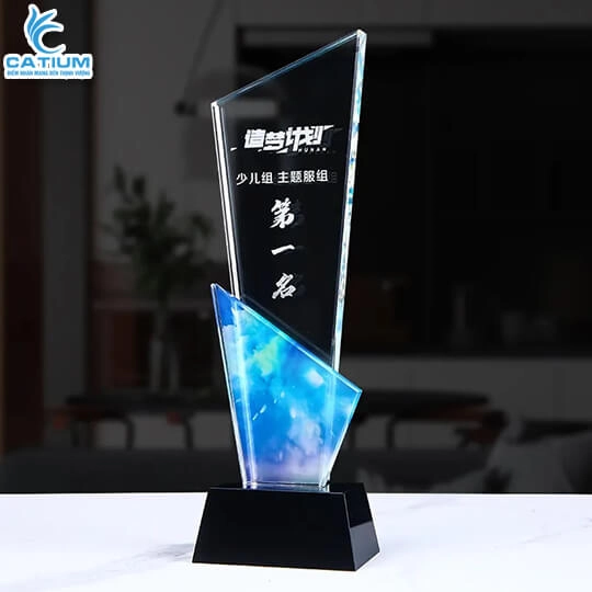 Cúp Pha Lê Vinh Danh Cao Cấp