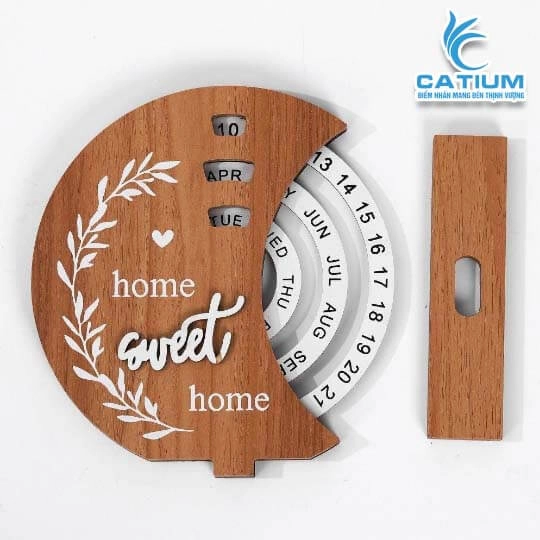 Lịch Gỗ Để Bàn Khắc Chữ