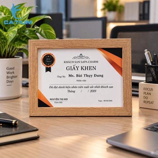 Mẫu giấy khen vinh danh
