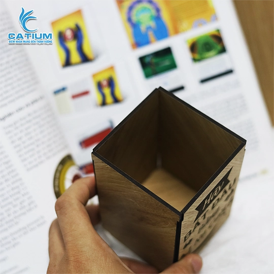 Hộp Đựng Bút Trang Trí Bàn Làm Việc, Văn Phòng