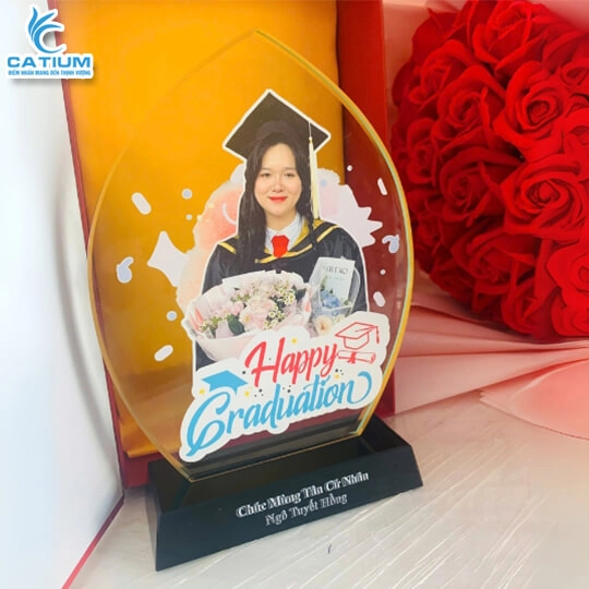 Cúp Pha Lê Mừng Tốt Nghiệp