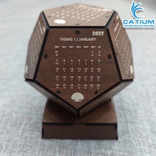 Lịch Gỗ 12 Mặt