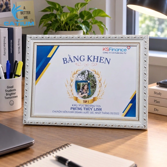 Mẫu giấy khen vinh danh