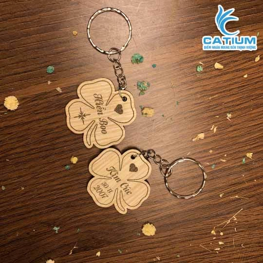 Móc Khóa Gỗ Khắc Tên