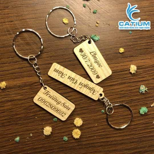 Móc Khóa Gỗ Khắc Tên