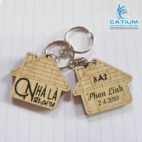 Móc Khóa Gỗ Khắc Tên