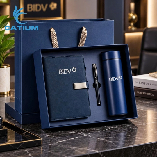 Set quà tặng sổ da, bút, bình nước in logo