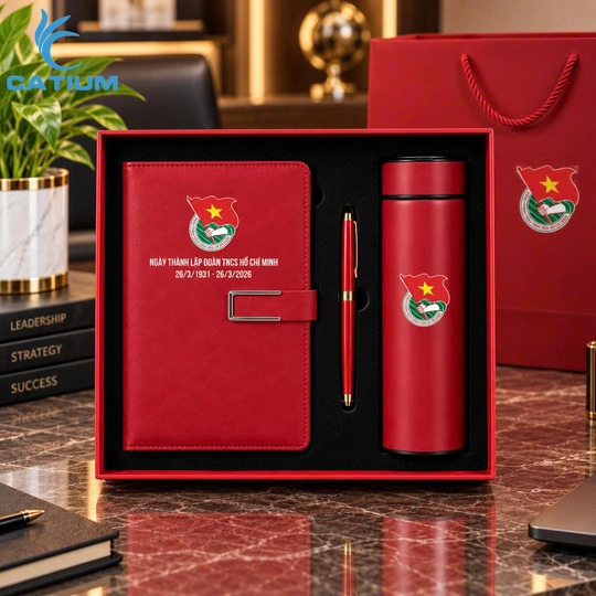 Set quà tặng sổ da, bút, bình nước in logo