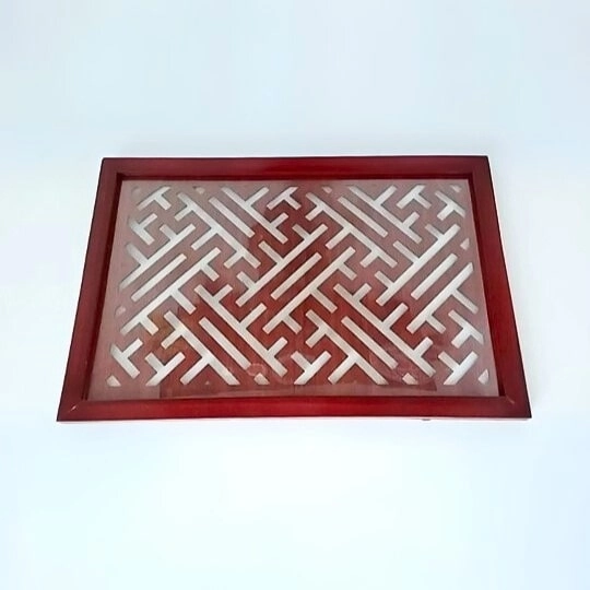 Tấm Chắn Khói Chữ Vạn Cách Điệu