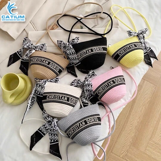 Túi Cói Chrisitan Mini