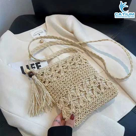Túi Cói Đeo Chéo Nữ Gắn Cườm