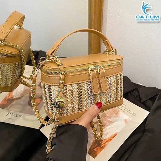 Túi Cói Hộp Quai Da