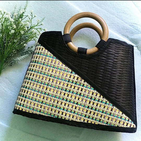 Túi Tre Viền Sọc Đen